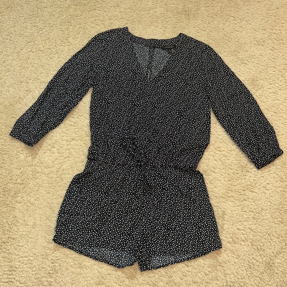 ▪️Banana Republic Dotted Romper▪️